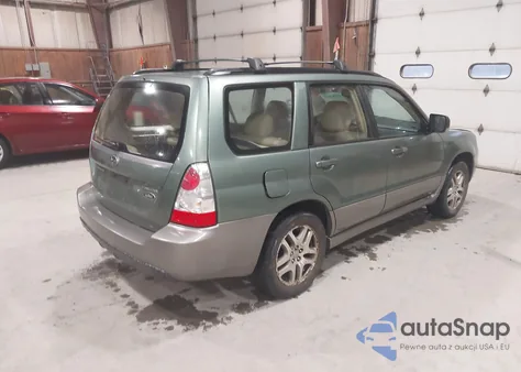 2006 Subaru Forester 2.5X L.l. Bean Edition from USA, damaged, VIN JF1SG67606H743579